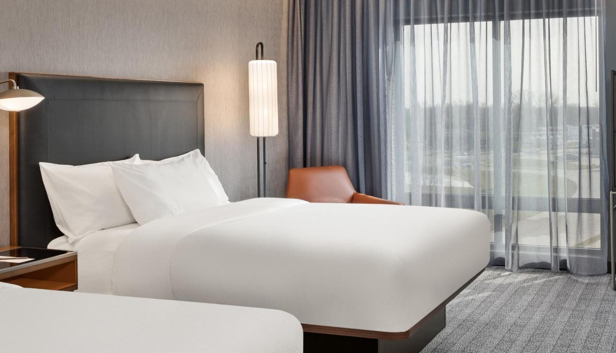 Courtyard By Marriott Bettendorf Ngoại thất bức ảnh